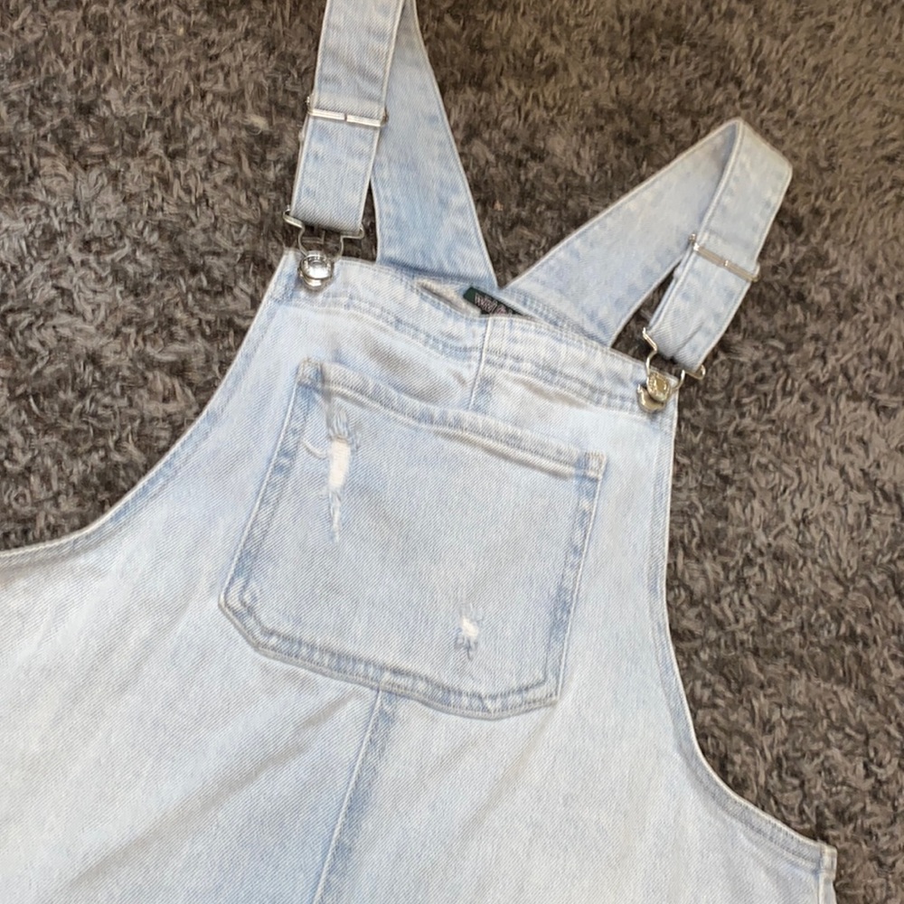 Overall dress - Picture 2 of 4